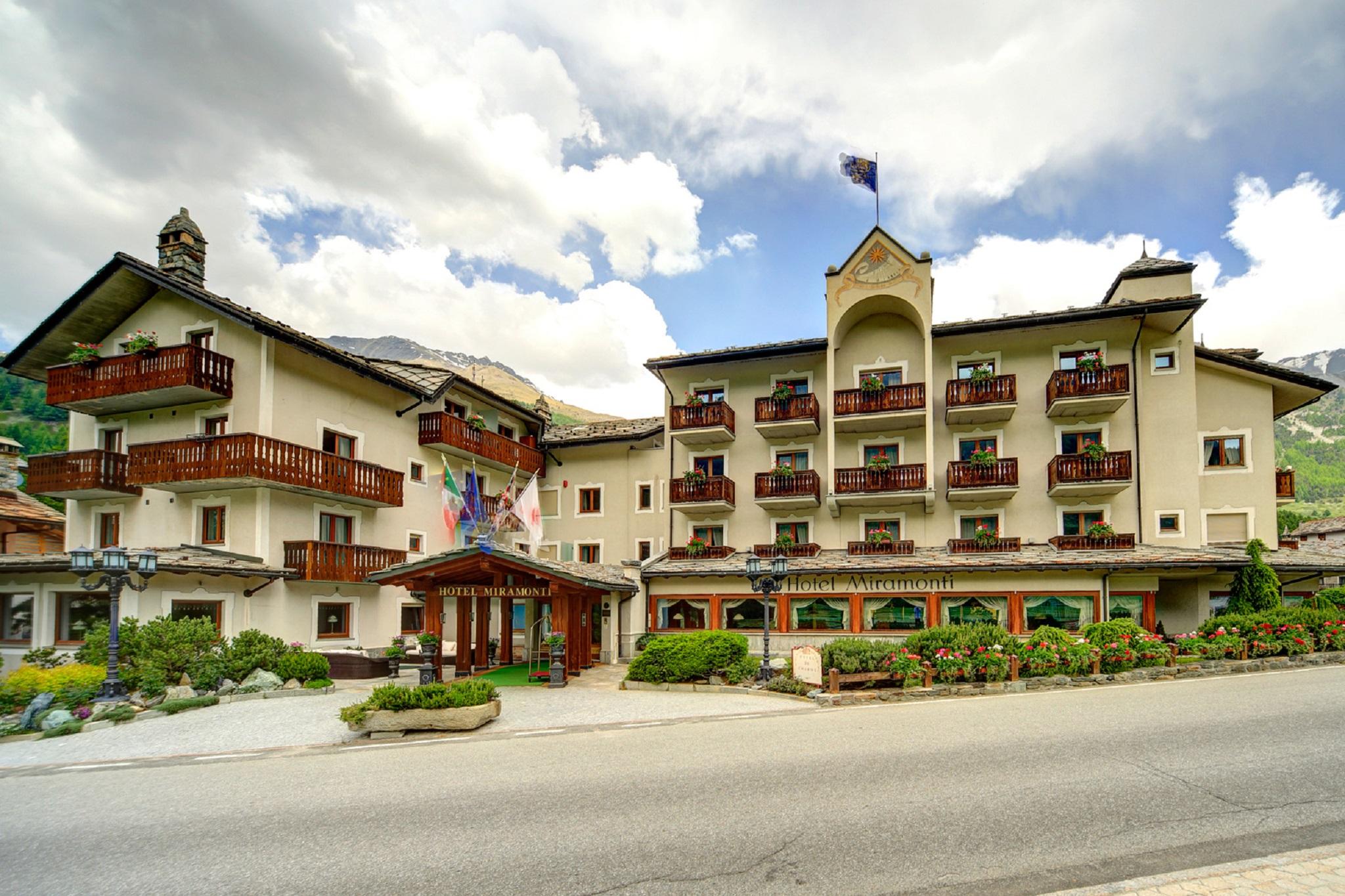 Hotel Miramonti Cogne Exterior foto